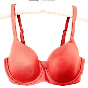 Victorias Secret Body by Victoria Lined Demi Size 34DD